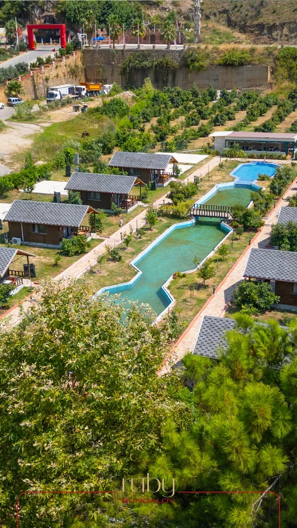 Ruby Bungalov